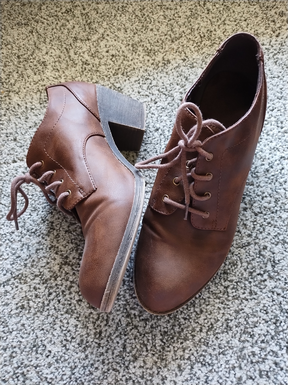 Rocket Dog Brown Lace-Up Ankle Booties